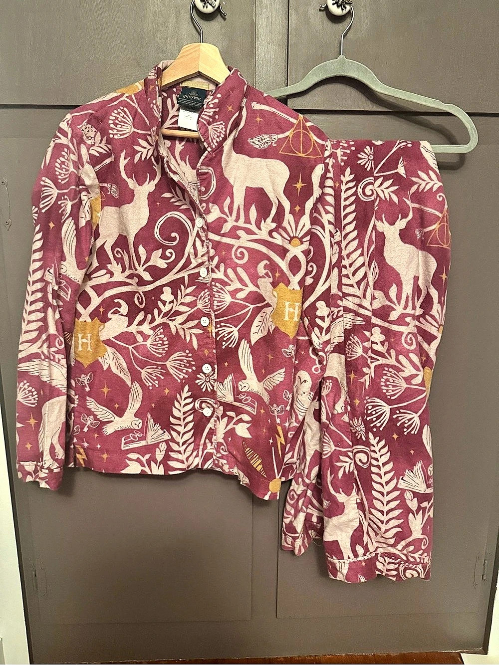 Harry Potter Hogwarts Button Down Shirt Pink & Cream Size Medium